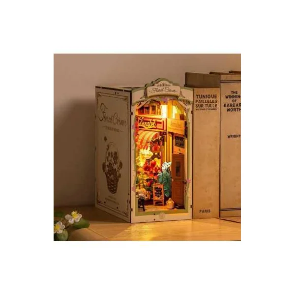 Maquette Floral Corner Book Nook - Rolife