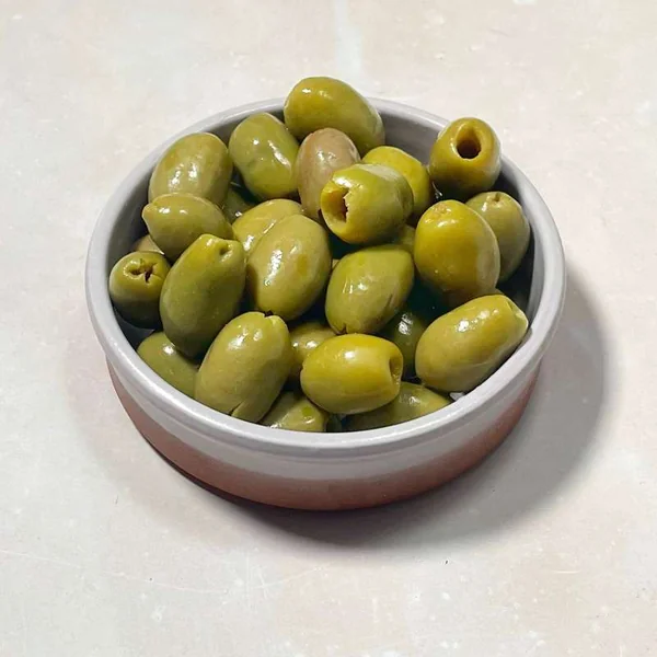 Olives vertes de Sicile au naturel dénoyautées (150 g)