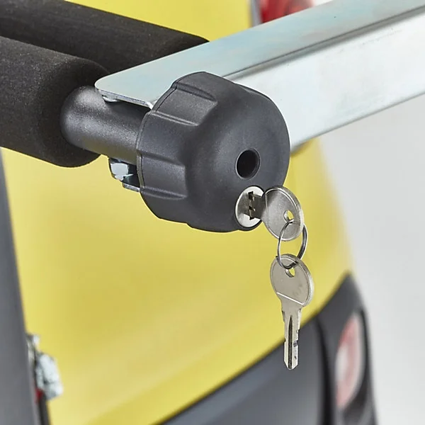 Porte-skis et surf avec attelage Ares Mottez