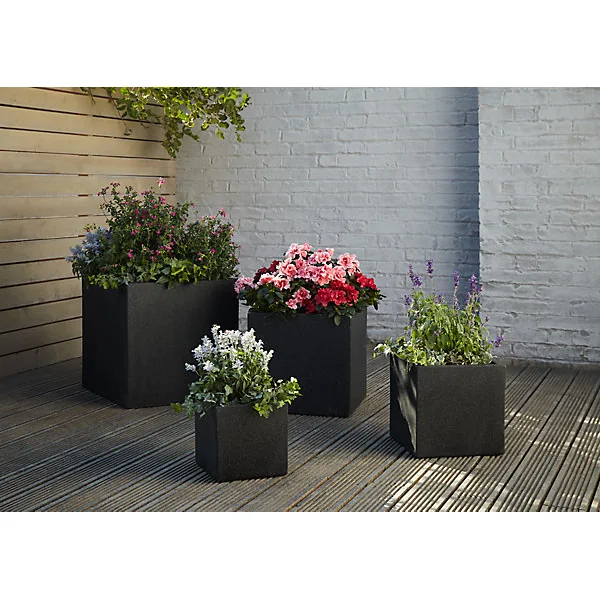 Pot carré ciment Blooma Hoa gris foncé 30 x 30 x h.30 cm