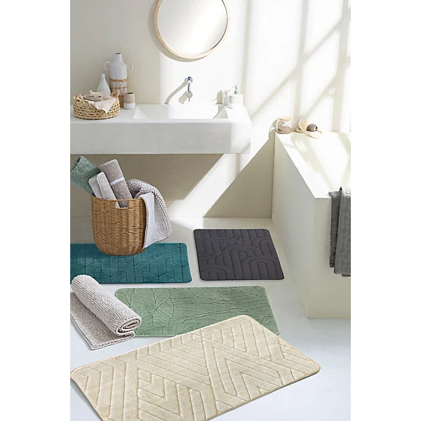 Tapis de bain antidérapant motif feuillages vert sauge l.50 x L.70 cm, Future Home Eliott