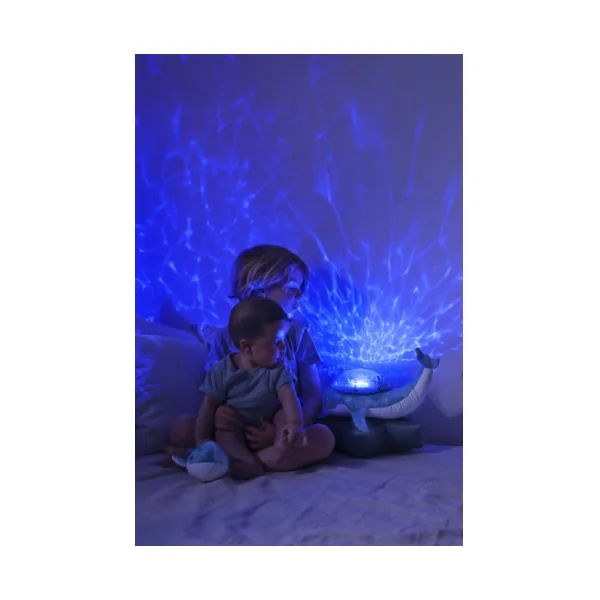 Tranquil whale blue family Peluche musicale à projections - Cloud b
